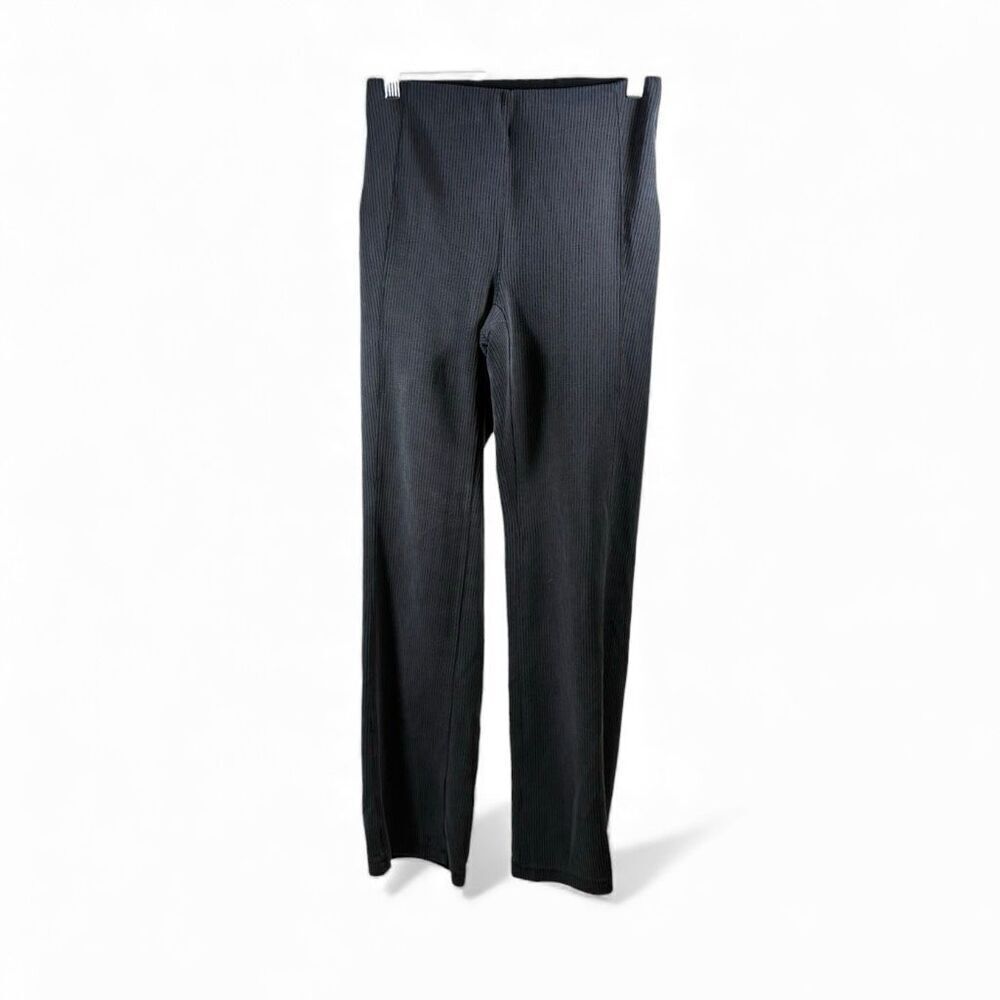 Lululemon NWOT Ribbed Softstream Flare In Black Size 6